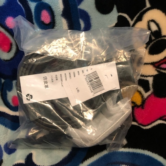 Walt Disney World ''D'' Icon Belt for Adults - Picture 6 of 6